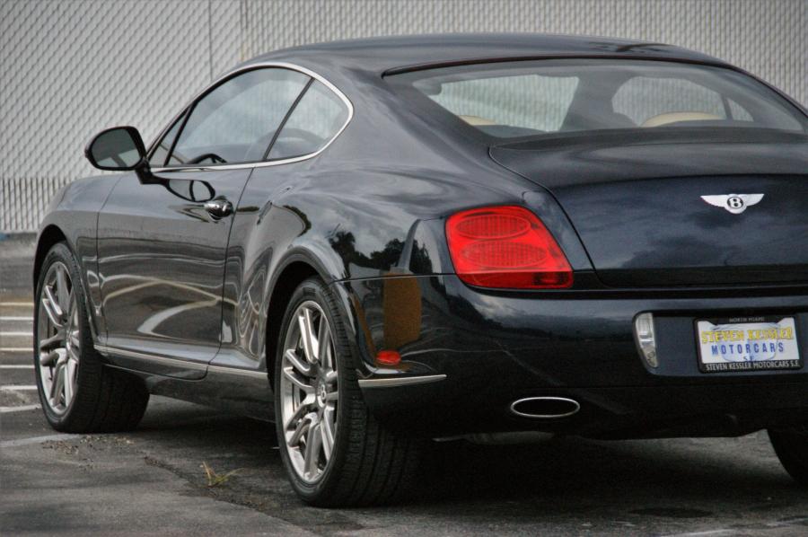 Детали экстерьера Bentley Continental GT Series 51 2010 года  (фото 30 из 67)